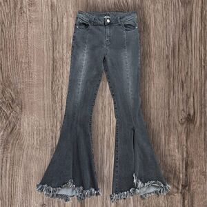 Peach Love California Charcoal Flare Jeans Preowned Chic Frayed Hem Medium